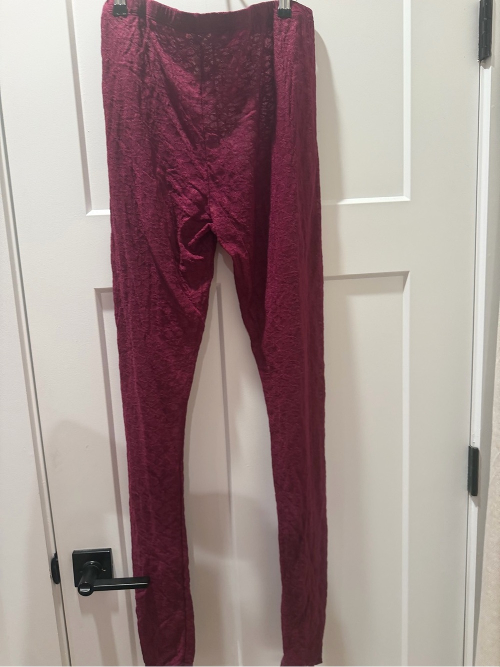 Spiritual Gangster Burgundy Lace-Texture Leggings